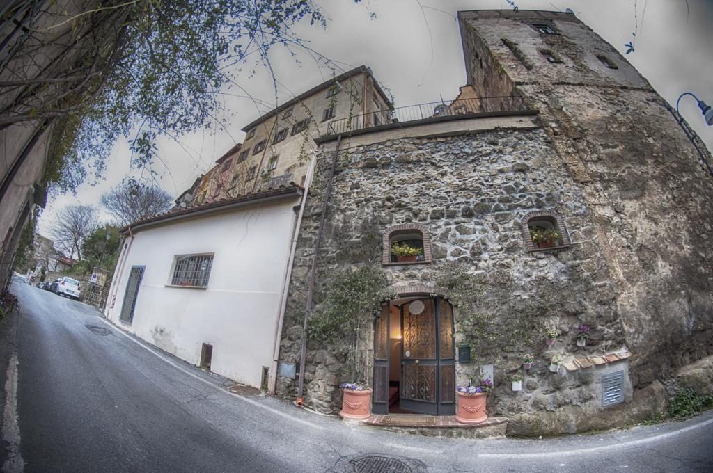 Апартаменты Il Rosciolo Sulla Francigena Формелло Экстерьер фото